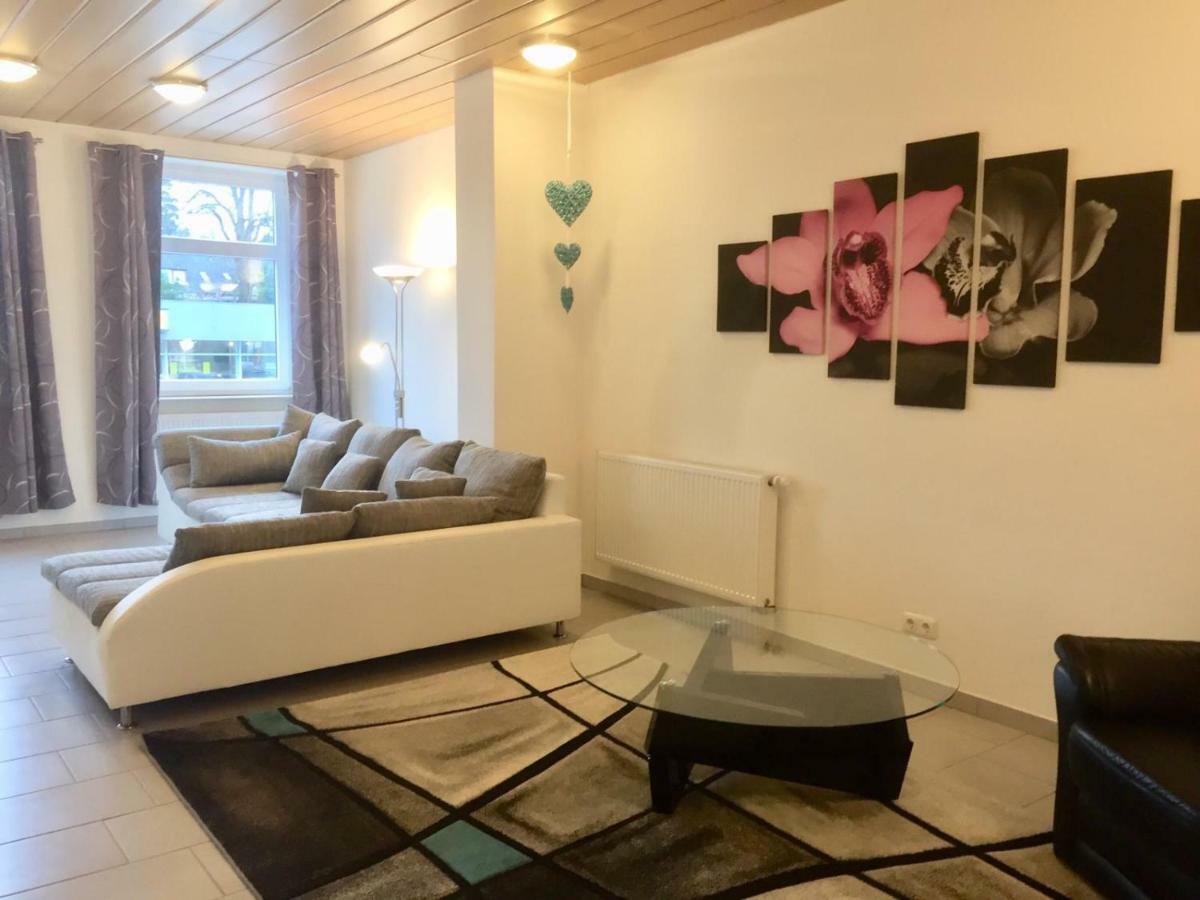 Ferienwohnung Im Zentrum Bad Schwartau Dış mekan fotoğraf